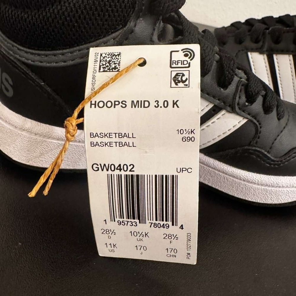 Adidas Hoops 3.0 Mid Basketball Shoes GW0402 Black White Kids 11 New - Picture 10 of 13